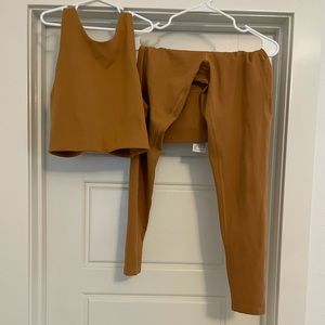 Girlfriend collective set